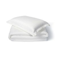 COUETTE RAYÉE SATINÉE BLANCHE