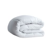 COUETTE TRÈS CHAUDE BLANCHE